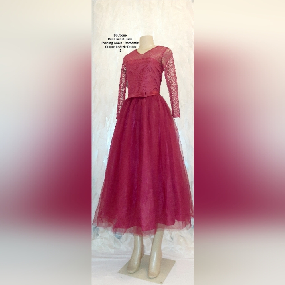 Boutique Red Lace & Tulle Evening Gown- Coquette Style Dress S